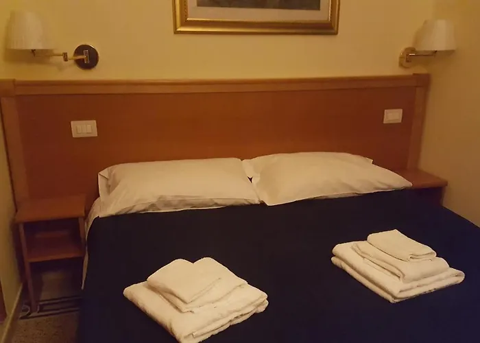 Don Sweet Home-hedi Acomodação com café da manhã  4*